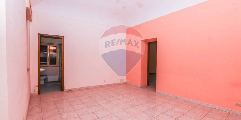 20251002115409-988934-1