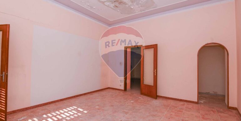 20251002115415-988934-3