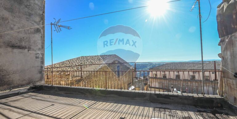 20251002115430-988934-9