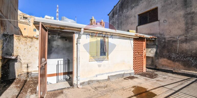 20251002115445-988934-14