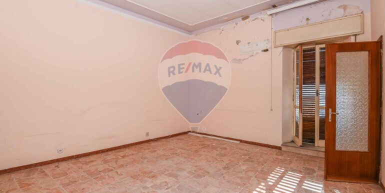 20251002115455-988934-18