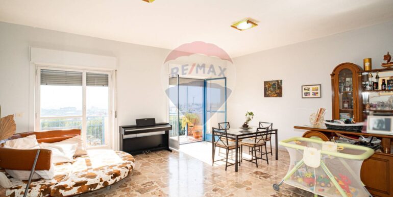 20251002120544-991157-4