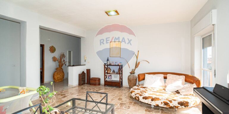 20251002120545-991157-5