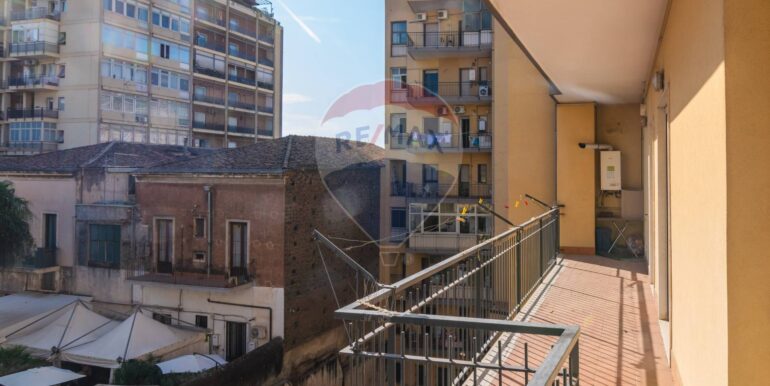 20251002121113-991158-3