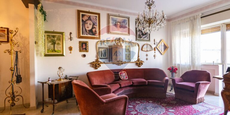 20251002122020-991158-25