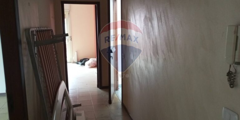 20251002204748-991301-4