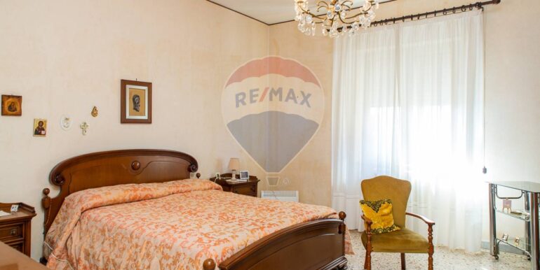 20251003111626-991339-24