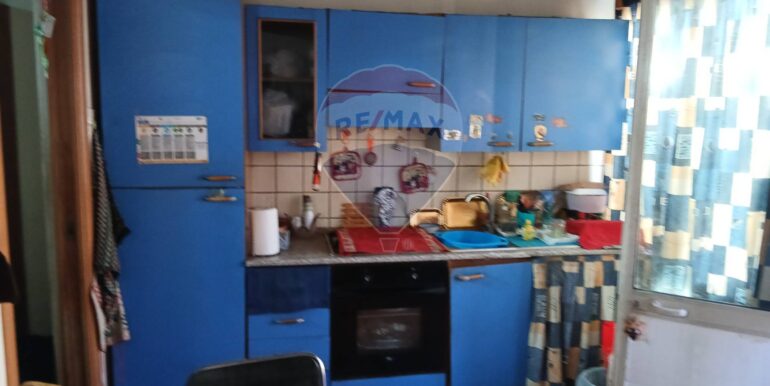 20251003224152-991606-19