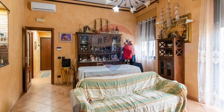 20251004101730-991618-15