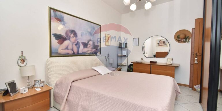 2025100505634-991732-18