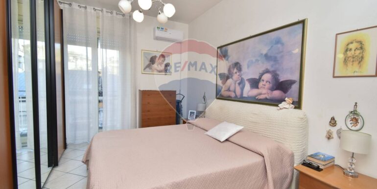 2025100505638-991732-19