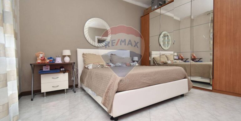 2025100520432-991734-10