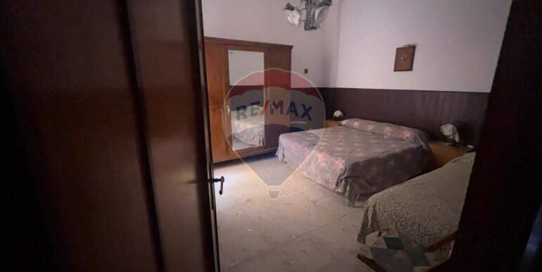 2025100594304-991736-20