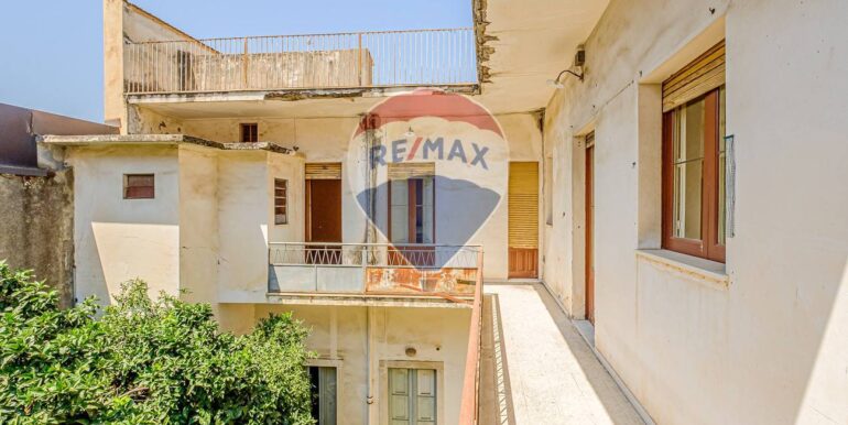 20251006141929-991491-5