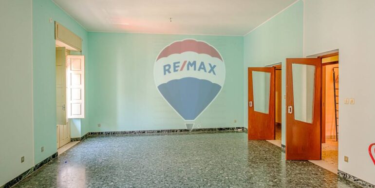 20251006141942-991491-12