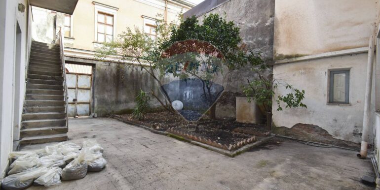 20251006142033-991491-37