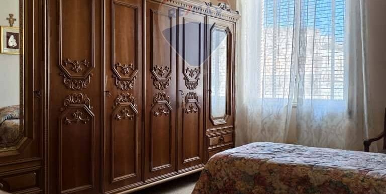 20251006142631-991885-9