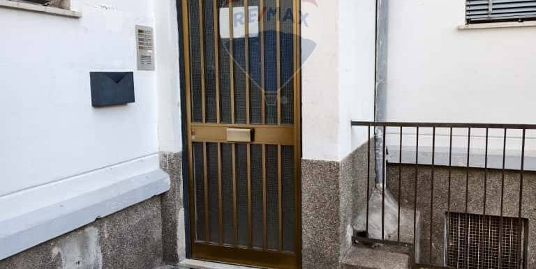 20251006142945-991885-26