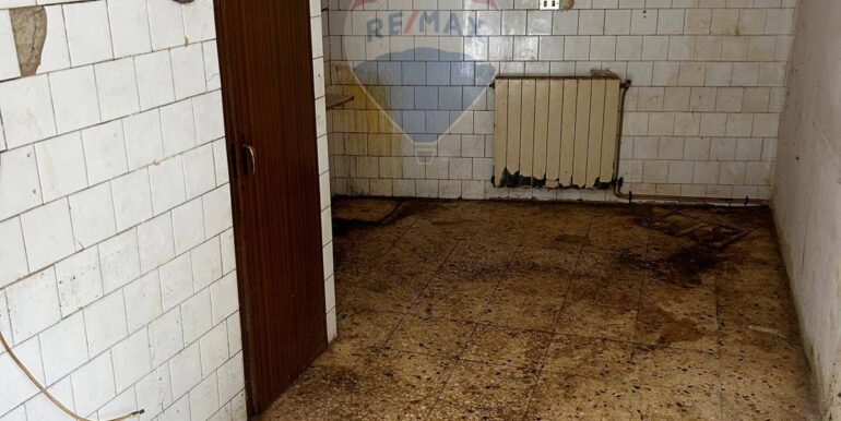 20251006174512-991961-4