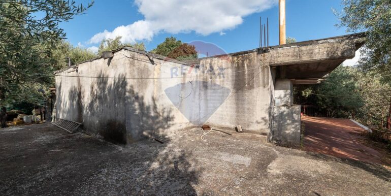 20251006185922-991987-7