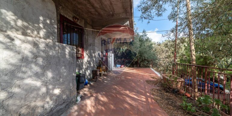 20251006185933-991987-10