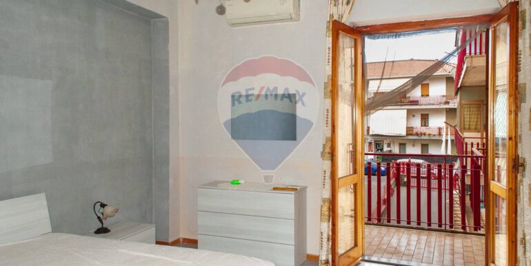 20251006190454-991983-19