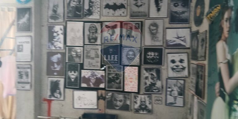 20251006224231-992002-6