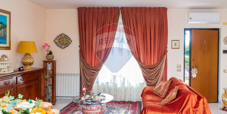 20251007111241-991160-10