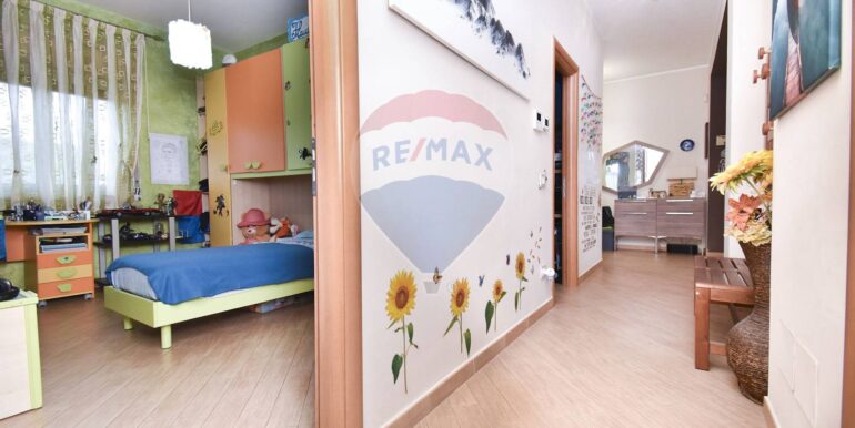 20251007115013-992066-28