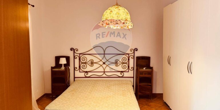 2025100785719-992014-11