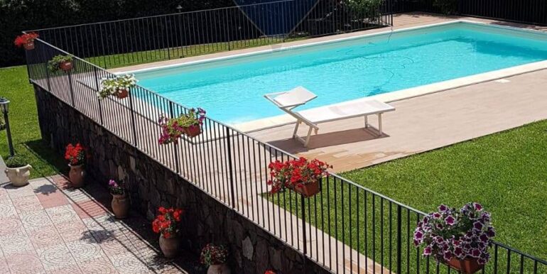 20251008114000-951186-54