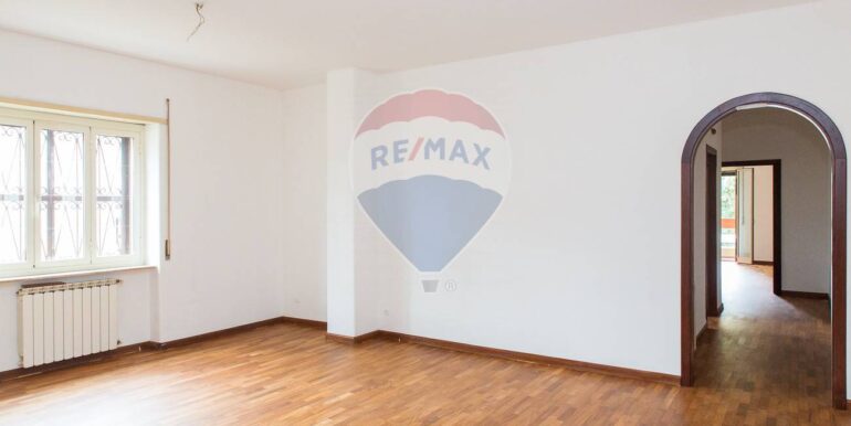 20251008125341-977010-7