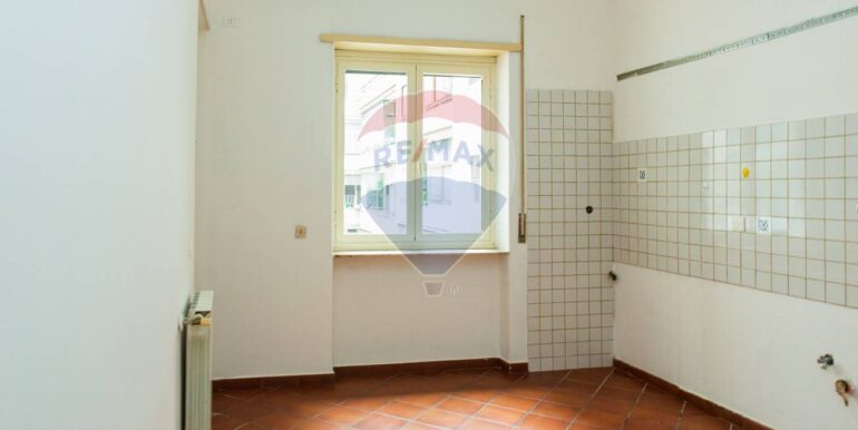 20251008125354-977010-11