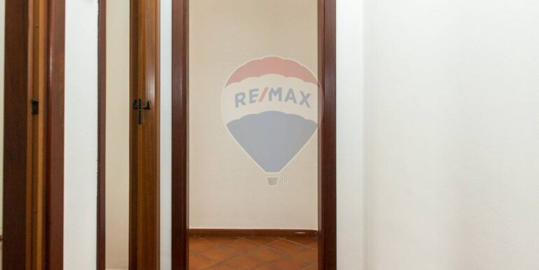 20251008125421-977010-17