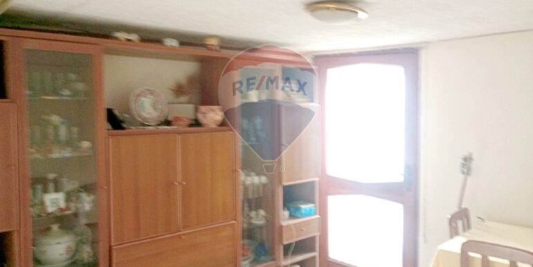 20251008183241-991591-17