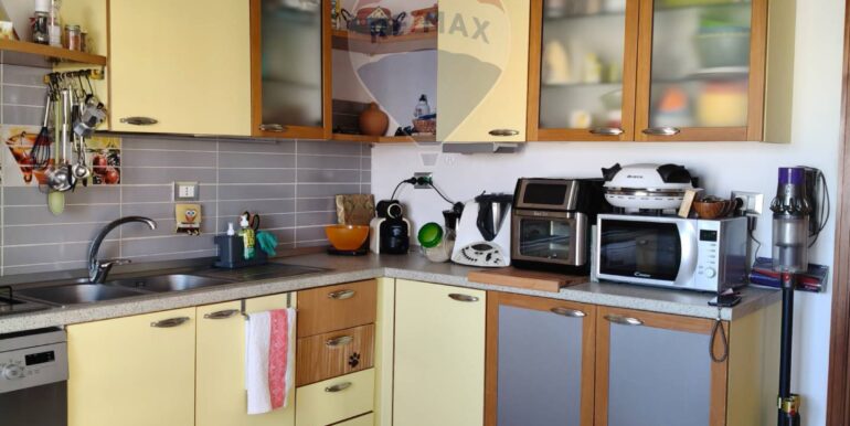 20251009105145-986981-50