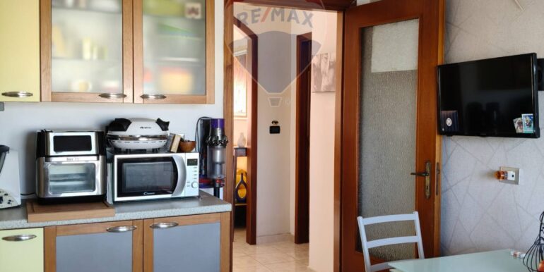 20251009105228-986981-59