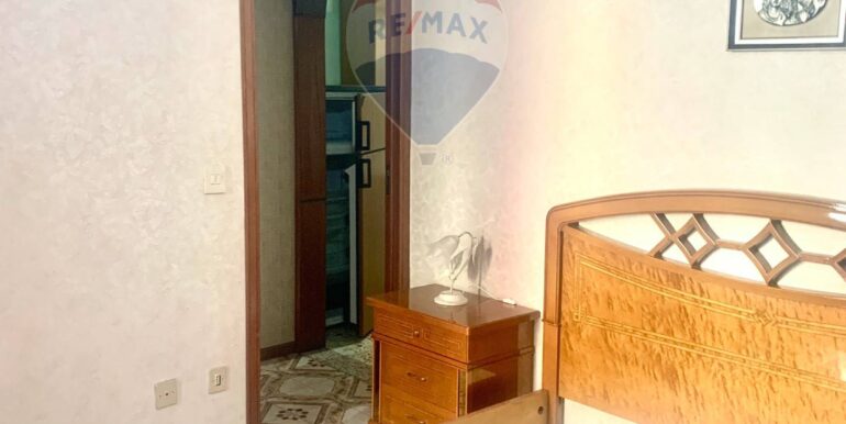 20251009121713-992696-6