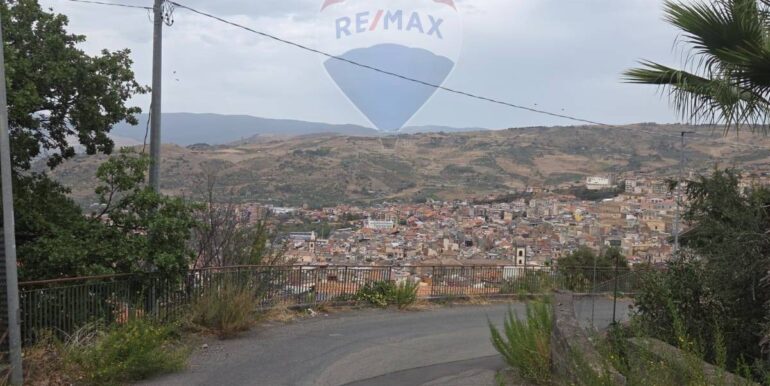 20251009165446-992773-4