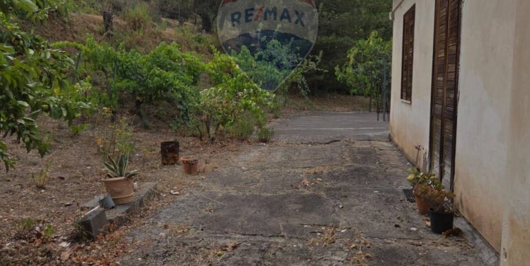 20251009165454-992773-6