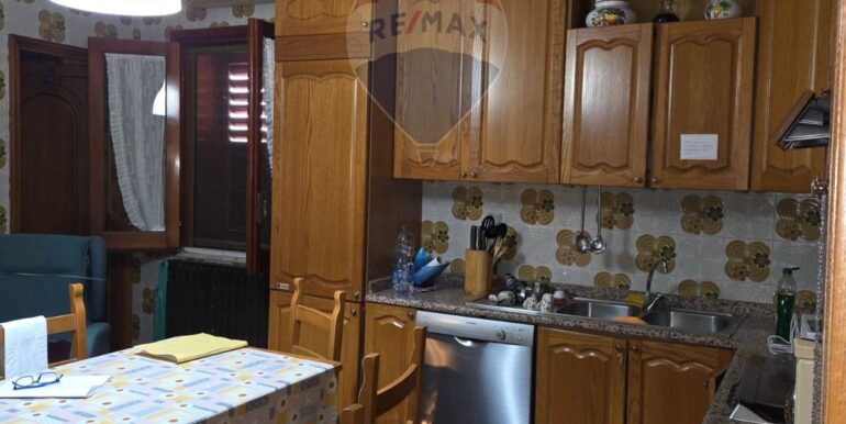 20251009170119-992773-13