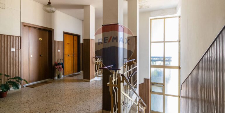 20251010111222-992864-23