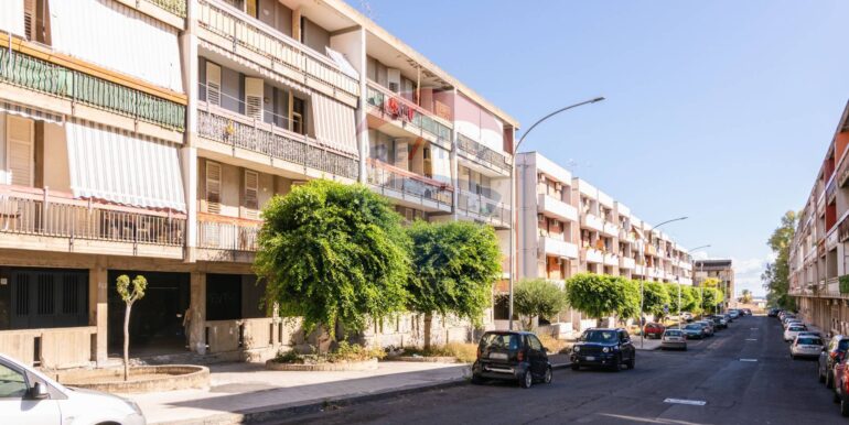 20251010111244-992864-31