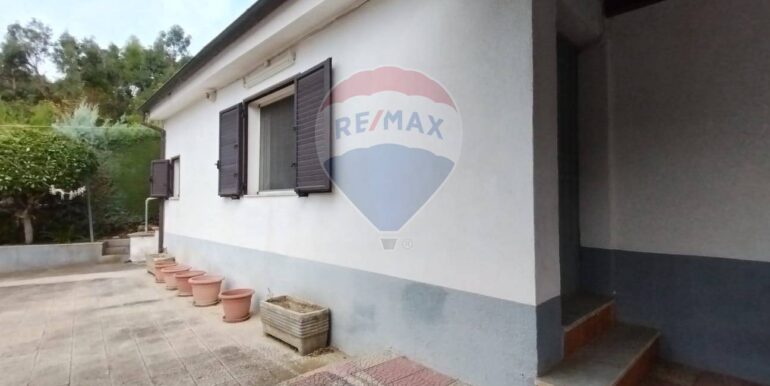 20251010163555-992962-3