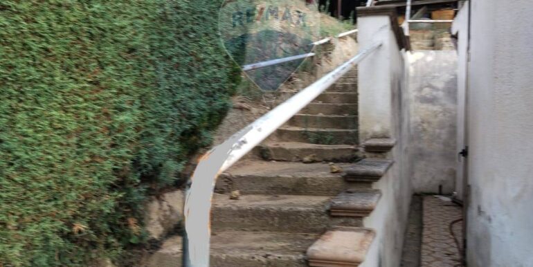 20251010163653-992962-28