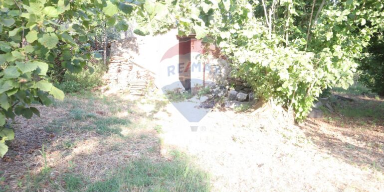 20251010180926-993032-10