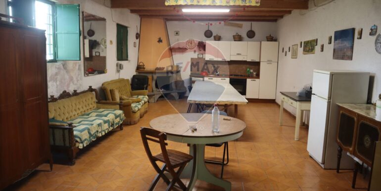 20251010180940-993032-14