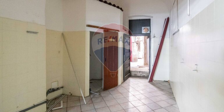 20251010194936-991065-3