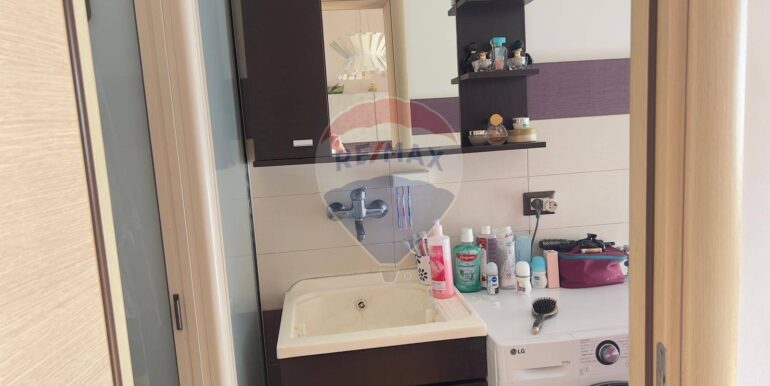 20251013112429-993243-12