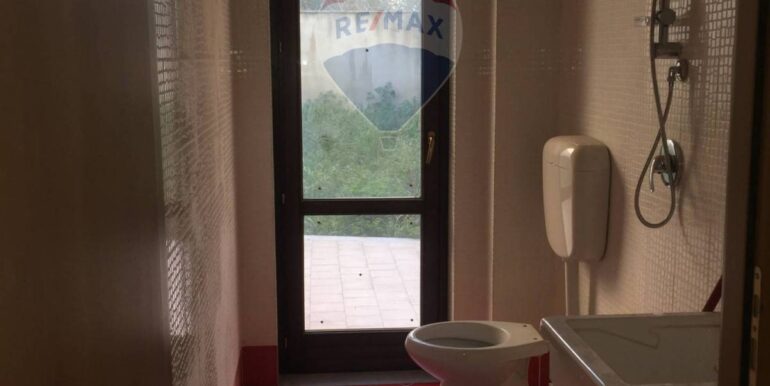 20251013171847-993386-4